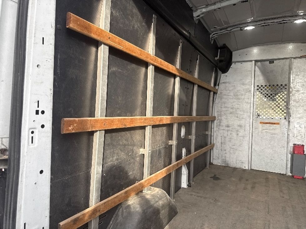 Cargo Van (Panel Van)-Light and Medium Duty Trucks-Ford-2018-Transit 250-Mebane-NC-115,090\n\t\tmiles-$ 32,250 - Image 10