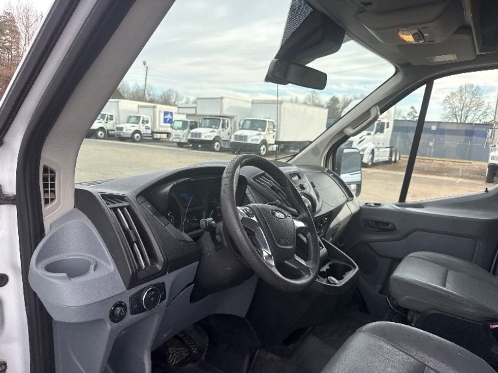 Cargo Van (Panel Van)-Light and Medium Duty Trucks-Ford-2018-Transit 250-Mebane-NC-115,090\n\t\tmiles-$ 32,250 - Image 16