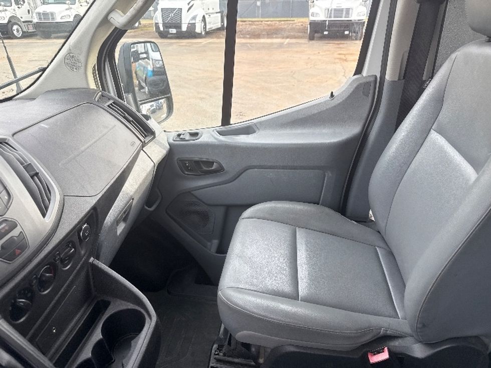 Cargo Van (Panel Van)-Light and Medium Duty Trucks-Ford-2018-Transit 250-Mebane-NC-115,090\n\t\tmiles-$ 32,250 - Image 18