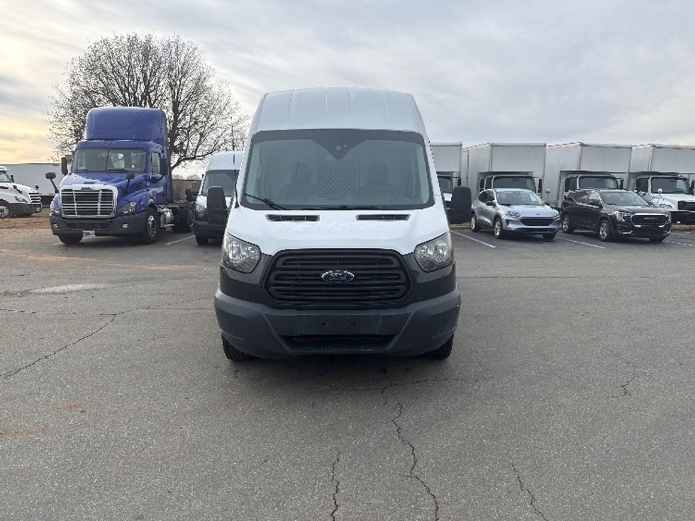 Cargo Van (Panel Van)-Light and Medium Duty Trucks-Ford-2018-Transit 250-Mebane-NC-115,090\n\t\tmiles-$ 32,250 - Image 2