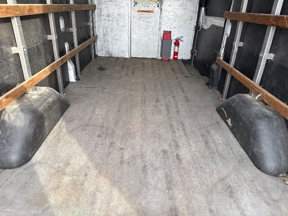 Cargo Van (Panel Van)-Light and Medium Duty Trucks-Ford-2018-Transit 250-Mebane-NC-115,090\n\t\tmiles-$ 32,250 - Image 9