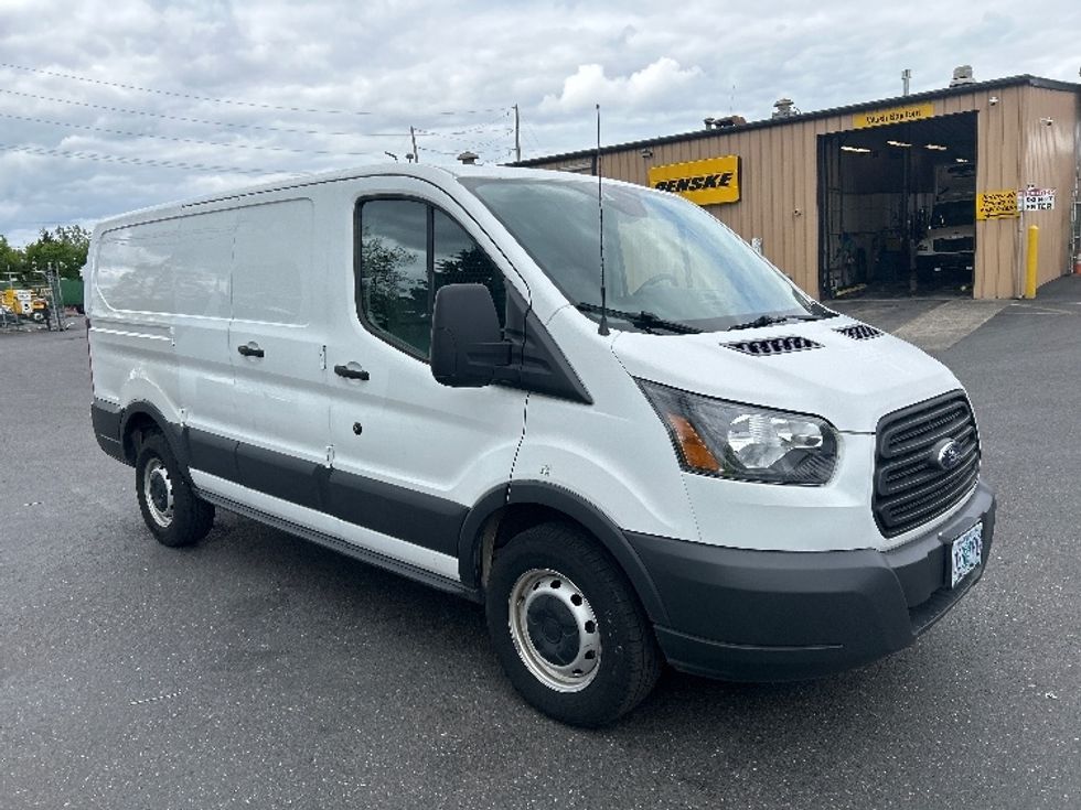 Cargo Van (Panel Van)-Light and Medium Duty Trucks-Ford-2018-Transit 250-Portland-OR-92,635\n\t\tmiles-$ 27,250 - Image 1