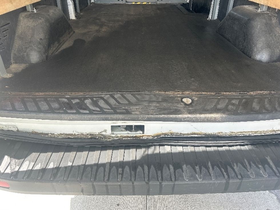 Cargo Van (Panel Van)-Light and Medium Duty Trucks-Ford-2018-Transit 250-Prince George-VA-195,130\n\t\tmiles-$ 25,250 - Image 9