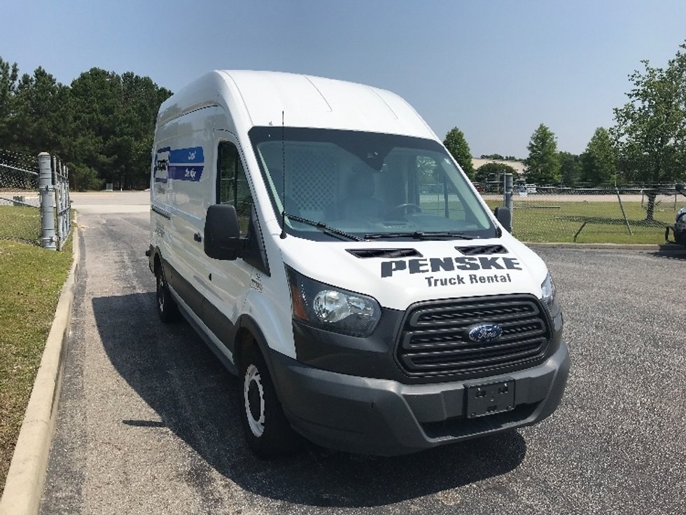 Used Cargo Vans for Sale in SC Penske Used Trucks