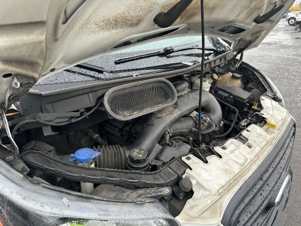 Cargo Van (Panel Van)-Light and Medium Duty Trucks-Ford-2018-Transit 250-Wilsonville-OR-133,250\n\t\tmiles-$ 21,750 - Image 22