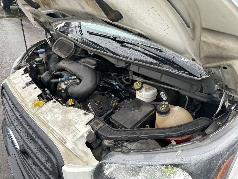 Cargo Van (Panel Van)-Light and Medium Duty Trucks-Ford-2018-Transit 250-Wilsonville-OR-133,250\n\t\tmiles-$ 21,750 - Image 23