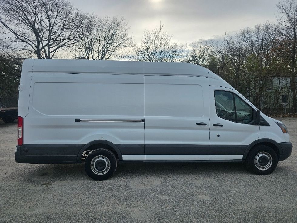 Cargo Van (Panel Van)-Light and Medium Duty Trucks-Ford-2018-Transit 350-Chesapeake-VA-81,274\n\t\tmiles-$ 31,250 - Image 14