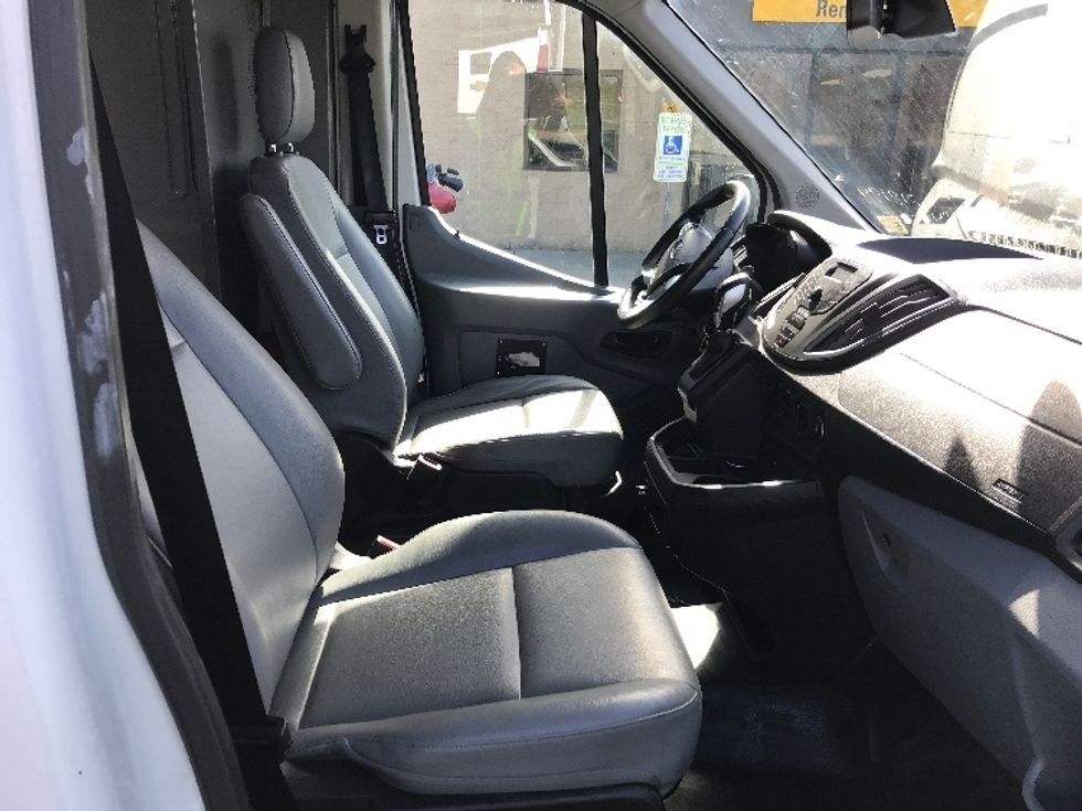 Cargo Van (Panel Van)-Light and Medium Duty Trucks-Ford-2018-Transit 350-Chesapeake-VA-81,274\n\t\tmiles-$ 31,250 - Image 21