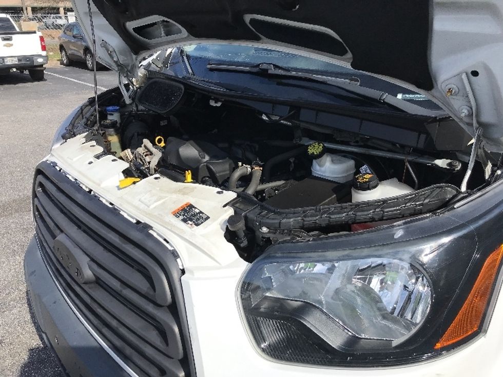 Cargo Van (Panel Van)-Light and Medium Duty Trucks-Ford-2018-Transit 350-Chesapeake-VA-81,274\n\t\tmiles-$ 31,250 - Image 23