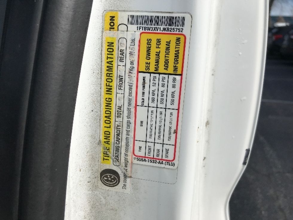 Cargo Van (Panel Van)-Light and Medium Duty Trucks-Ford-2018-Transit 350-Chesapeake-VA-81,274\n\t\tmiles-$ 31,250 - Image 24