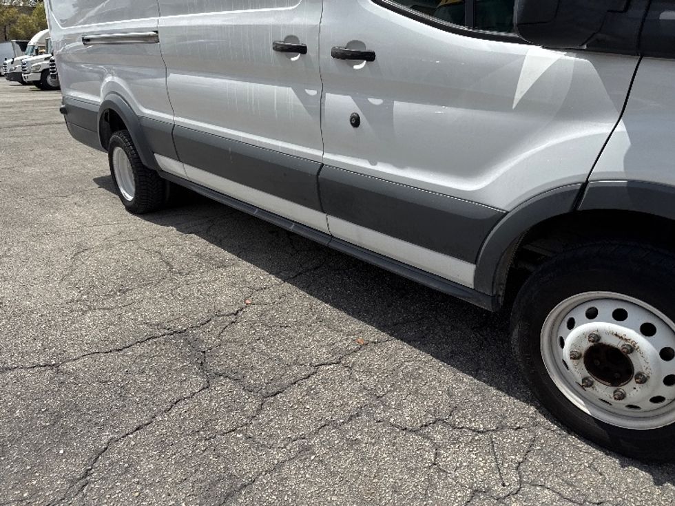 Cargo Van (Panel Van)-Light and Medium Duty Trucks-Ford-2018-Transit 350-Medley-FL-56,997\n\t\tmiles-$ 32,750 - Image 11