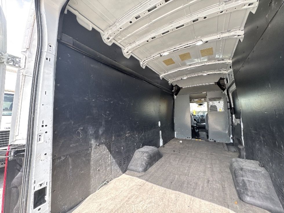 Cargo Van (Panel Van)-Light and Medium Duty Trucks-Ford-2018-Transit 350-Medley-FL-56,997\n\t\tmiles-$ 32,750 - Image 12