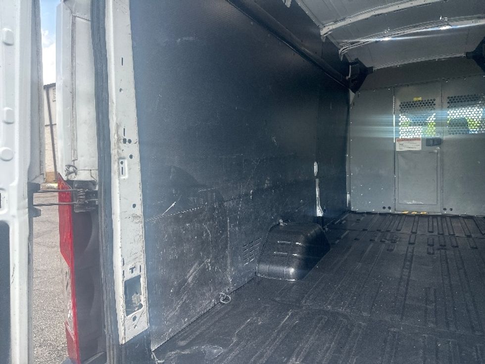 Cargo Van (Panel Van)-Light and Medium Duty Trucks-Ford-2018-Transit 350-Medley-FL-78,824\n\t\tmiles-$ 32,750 - Image 10