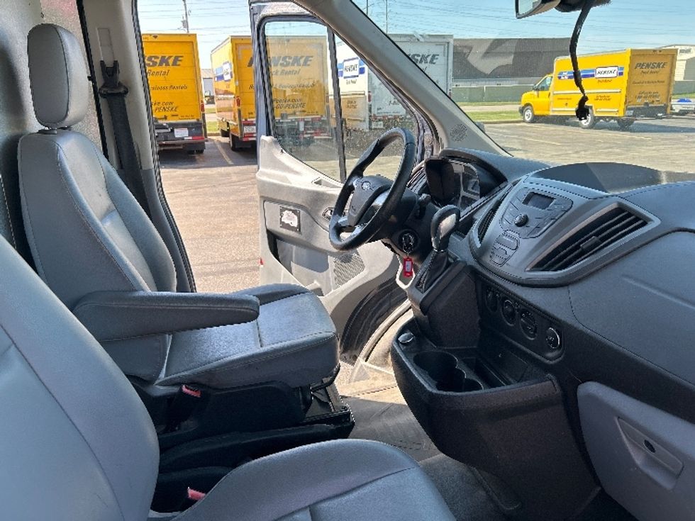 Cargo Van (Panel Van)-Light and Medium Duty Trucks-Ford-2018-Transit 350-Rothschild-WI-113,998\n\t\tmiles-$ 30,500 - Image 22