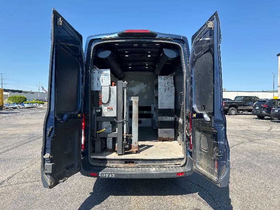 Cargo Van (Panel Van)-Light and Medium Duty Trucks-Ford-2018-Transit 350-Rothschild-WI-113,998\n\t\tmiles-$ 30,500 - Image 8