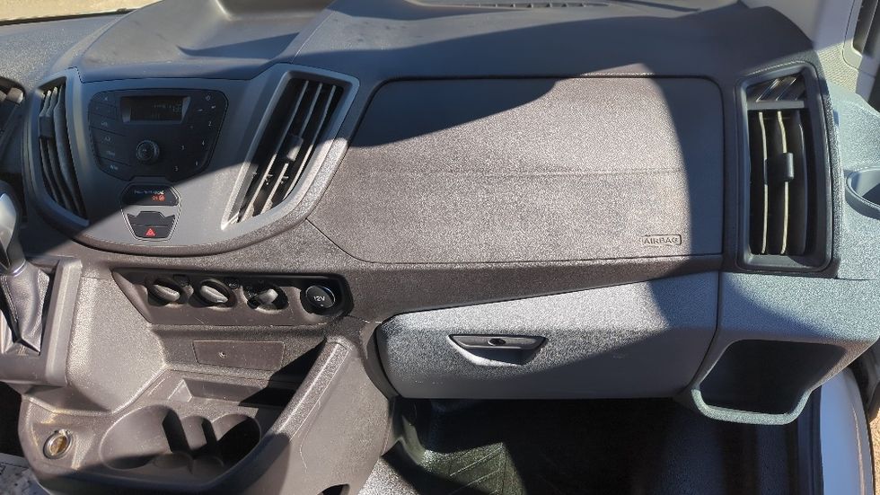 Cargo Van (Panel Van)-Light and Medium Duty Trucks-Ford-2018-Transit 350-Suwanee-GA-111,915\n\t\tmiles-$ 29,000 - Image 15