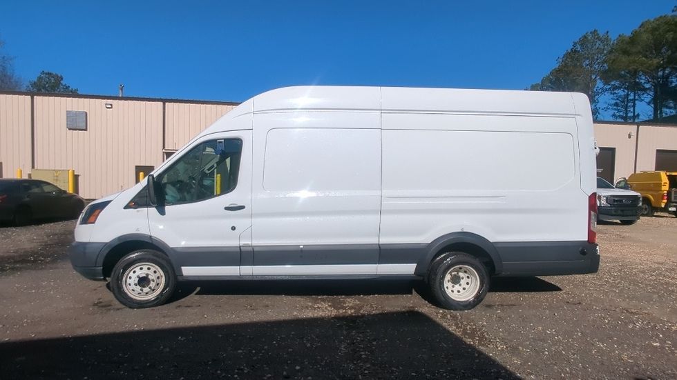 Cargo Van (Panel Van)-Light and Medium Duty Trucks-Ford-2018-Transit 350-Suwanee-GA-111,915\n\t\tmiles-$ 29,000 - Image 4