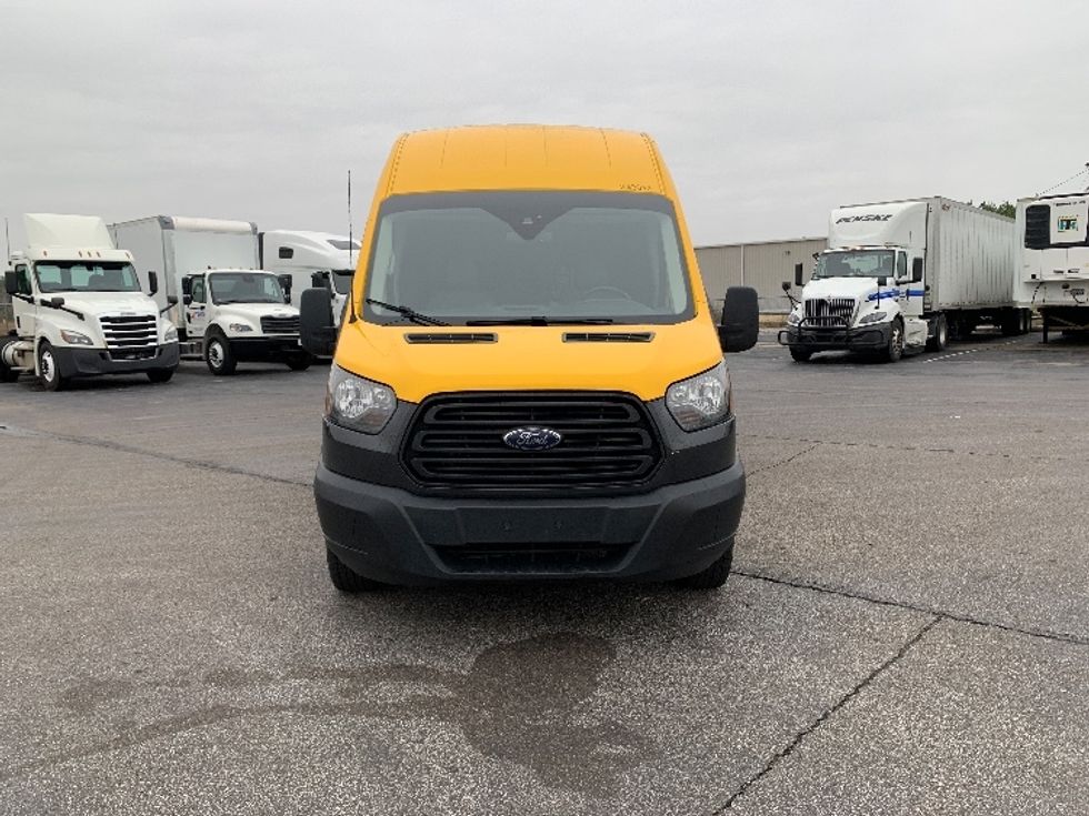 Cargo Van (Panel Van)-Light and Medium Duty Trucks-Ford-2019-Transit 250-Alabaster-AL-157,662\n\t\tmiles-$ 25,500 - Image 2