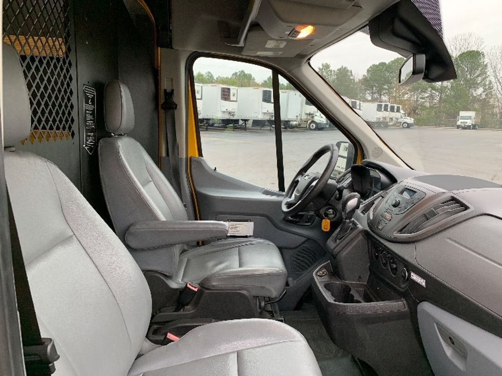 Cargo Van (Panel Van)-Light and Medium Duty Trucks-Ford-2019-Transit 250-Alabaster-AL-157,662\n\t\tmiles-$ 25,500 - Image 20