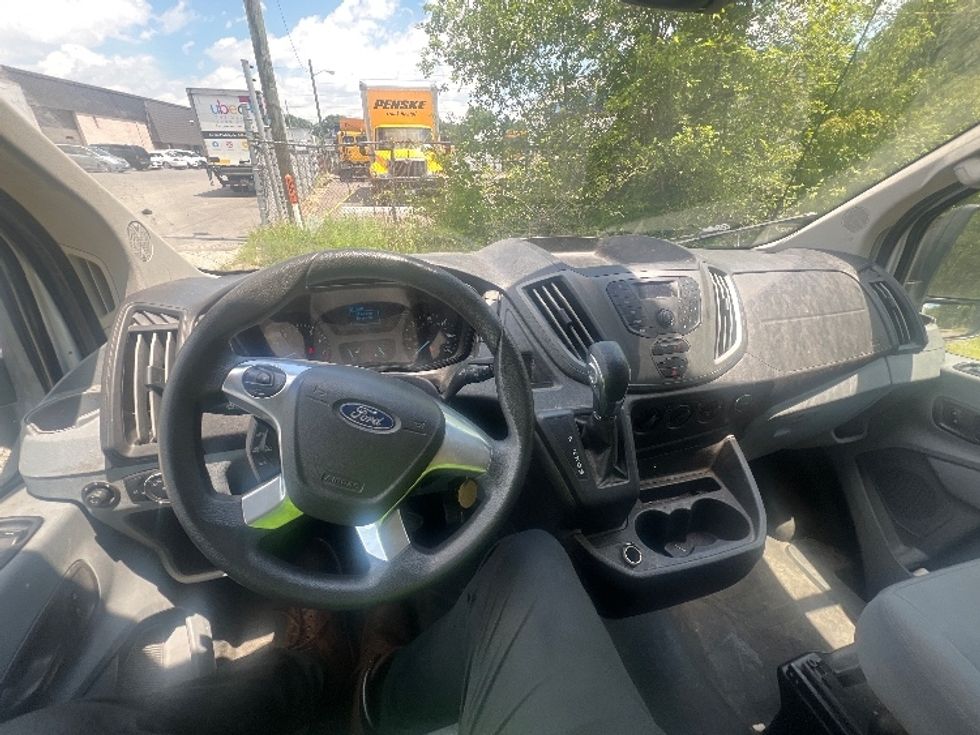 Cargo Van (Panel Van)-Light and Medium Duty Trucks-Ford-2019-Transit 250-Baltimore-MD-106,113\n\t\tmiles-$ 22,000 - Image 17