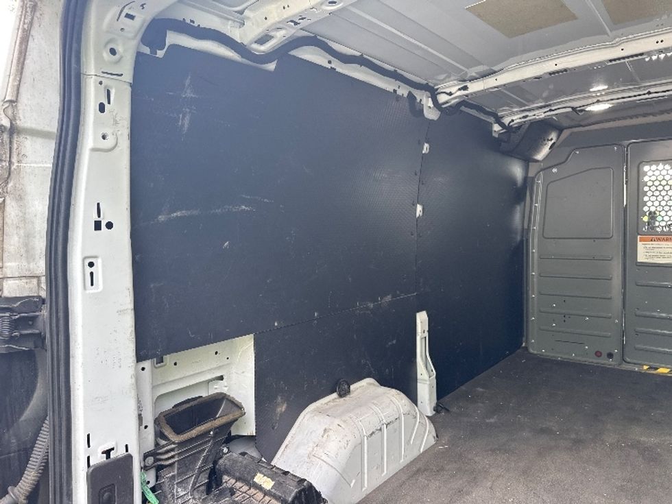 Cargo Van (Panel Van)-Light and Medium Duty Trucks-Ford-2019-Transit 250-Baltimore-MD-113,710\n\t\tmiles-$ 21,250 - Image 11
