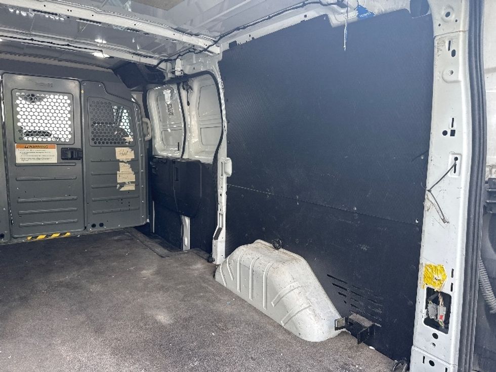 Cargo Van (Panel Van)-Light and Medium Duty Trucks-Ford-2019-Transit 250-Baltimore-MD-113,710\n\t\tmiles-$ 21,250 - Image 12