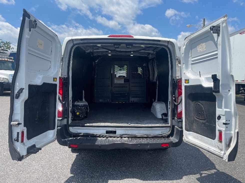 Cargo Van (Panel Van)-Light and Medium Duty Trucks-Ford-2019-Transit 250-Baltimore-MD-120,030\n\t\tmiles-$ 21,750 - Image 11