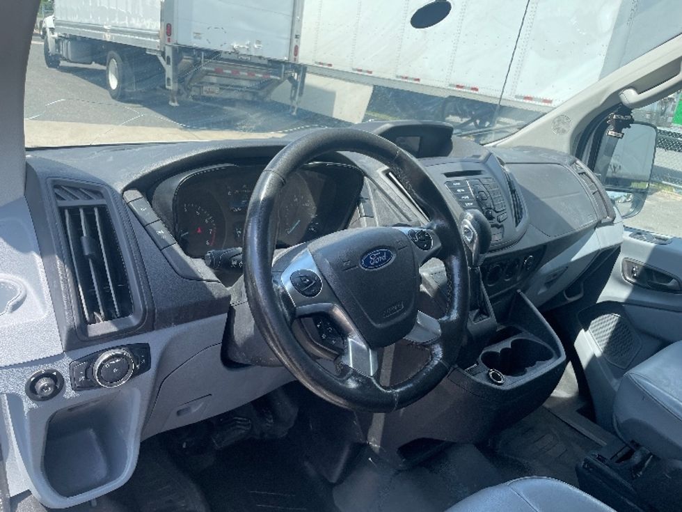 Cargo Van (Panel Van)-Light and Medium Duty Trucks-Ford-2019-Transit 250-Baltimore-MD-120,030\n\t\tmiles-$ 21,750 - Image 17