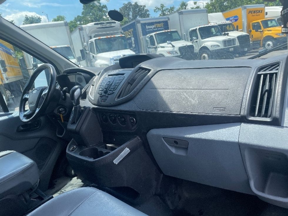 Cargo Van (Panel Van)-Light and Medium Duty Trucks-Ford-2019-Transit 250-Baltimore-MD-120,030\n\t\tmiles-$ 21,750 - Image 20