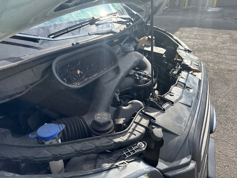 Cargo Van (Panel Van)-Light and Medium Duty Trucks-Ford-2019-Transit 250-Baltimore-MD-66,810\n\t\tmiles-$ 36,500 - Image 20