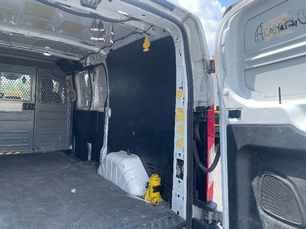 Cargo Van (Panel Van)-Light and Medium Duty Trucks-Ford-2019-Transit 250-Baltimore-MD-93,221\n\t\tmiles-$ 23,000 - Image 12