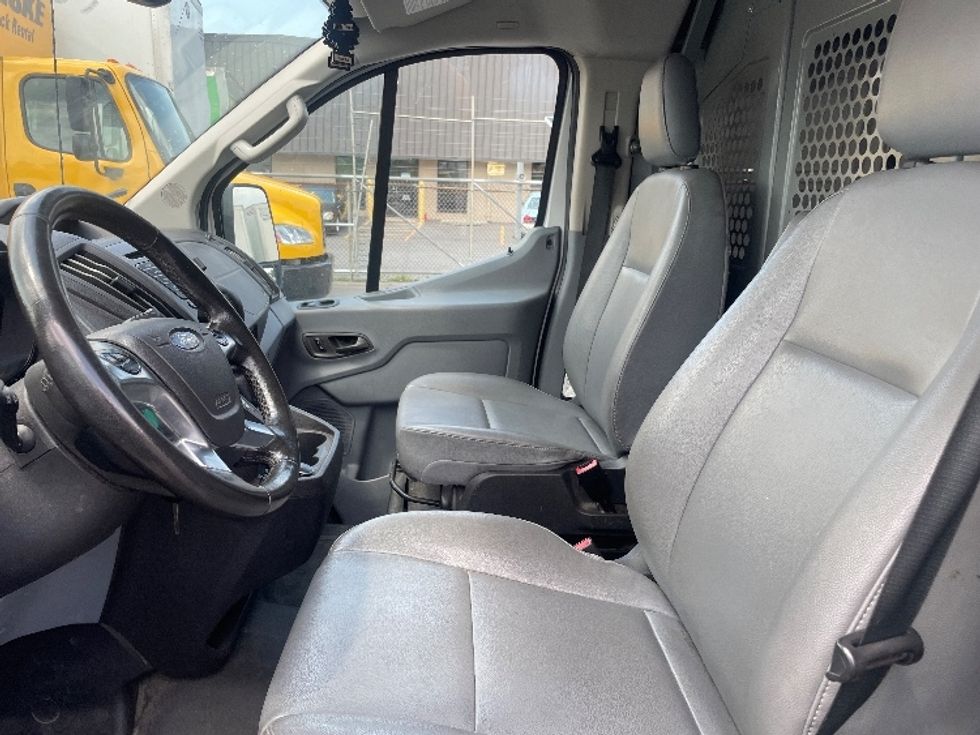 Cargo Van (Panel Van)-Light and Medium Duty Trucks-Ford-2019-Transit 250-Baltimore-MD-93,221\n\t\tmiles-$ 23,000 - Image 19