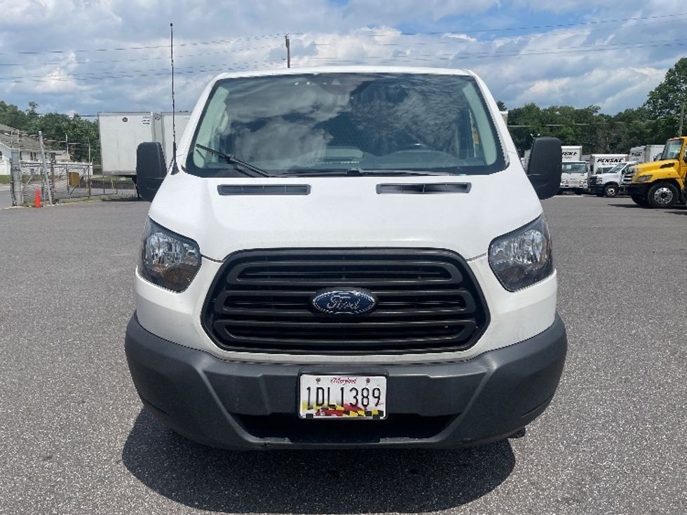 2019 Ford Transit photo 2