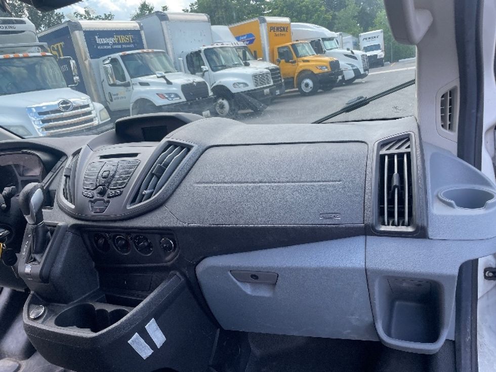 Cargo Van (Panel Van)-Light and Medium Duty Trucks-Ford-2019-Transit 250-Baltimore-MD-93,221\n\t\tmiles-$ 23,000 - Image 21