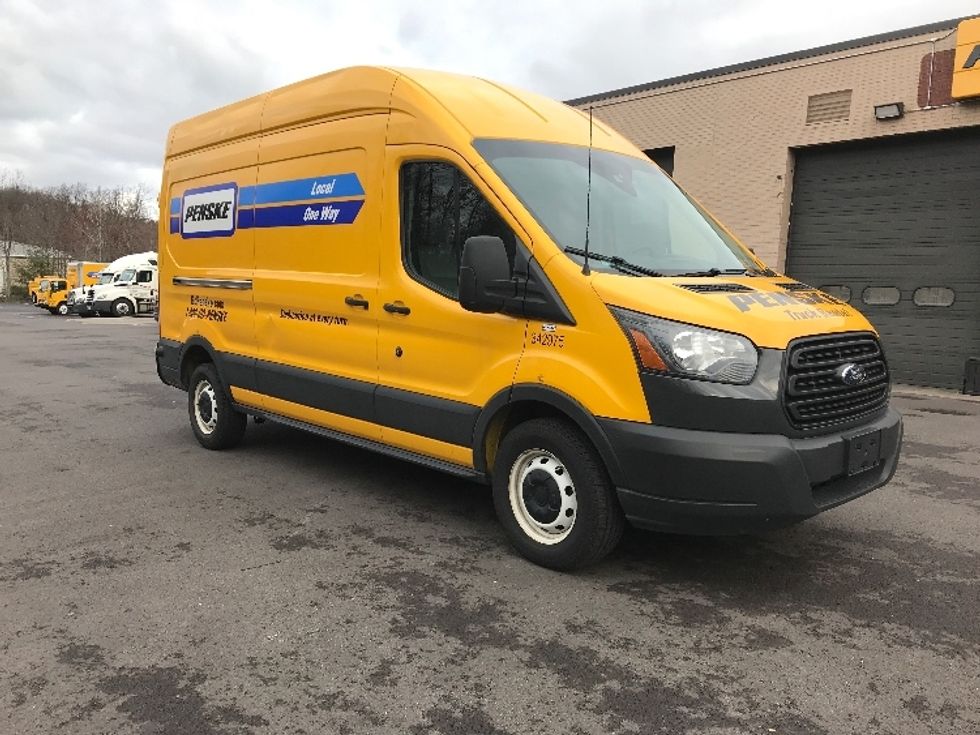 Used Cargo Vans for Sale in PA Penske Used Trucks