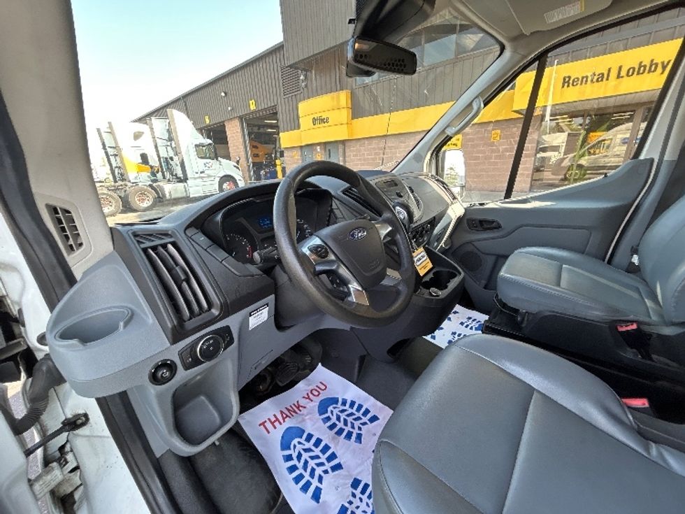 Cargo Van (Panel Van)-Light and Medium Duty Trucks-Ford-2019-Transit 250-Brampton-ON-121,739\n\t\tkm-$ 43,750 - Image 14