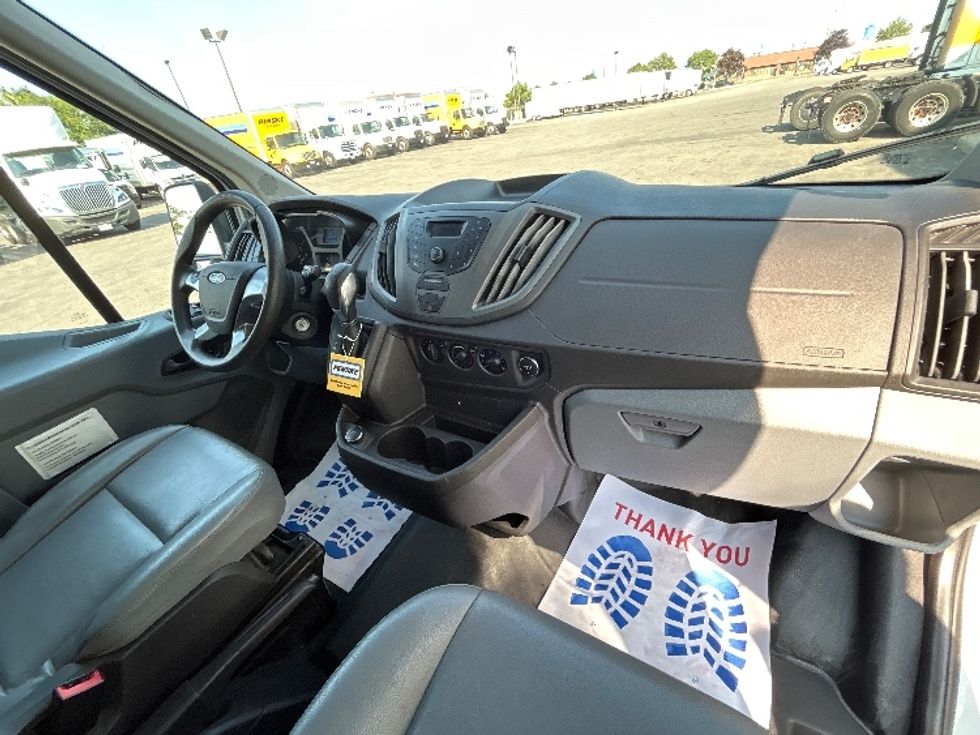 2019 Ford Transit photo 13
