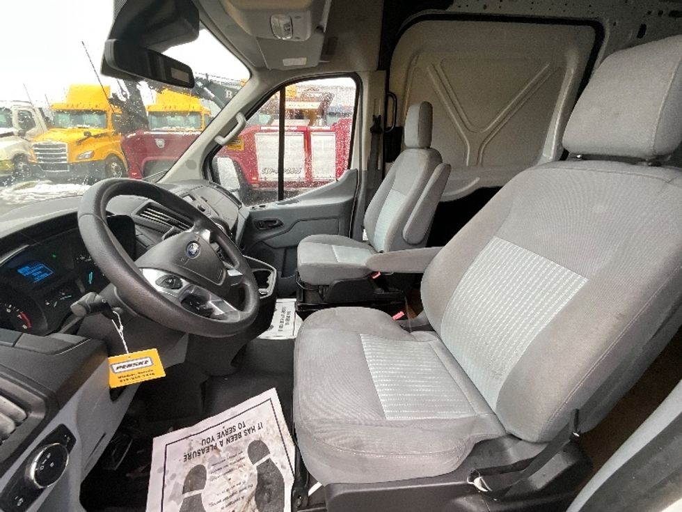 Cargo Van (Panel Van)-Light and Medium Duty Trucks-Ford-2019-Transit 250-Cambridge-ON-132,072\n\t\tkm-$ 38,500 - Image 16