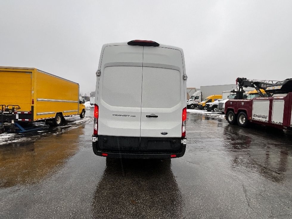 Cargo Van (Panel Van)-Light and Medium Duty Trucks-Ford-2019-Transit 250-Cambridge-ON-132,072\n\t\tkm-$ 38,500 - Image 6