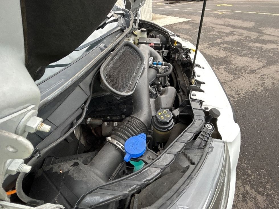 Cargo Van (Panel Van)-Light and Medium Duty Trucks-Ford-2019-Transit 250-Clackamas-OR-19,491\n\t\tmiles-$ 31,500 - Image 21