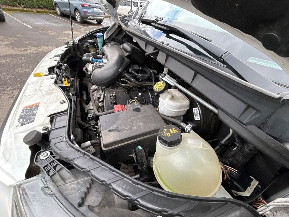 Cargo Van (Panel Van)-Light and Medium Duty Trucks-Ford-2019-Transit 250-Clackamas-OR-19,491\n\t\tmiles-$ 31,500 - Image 22