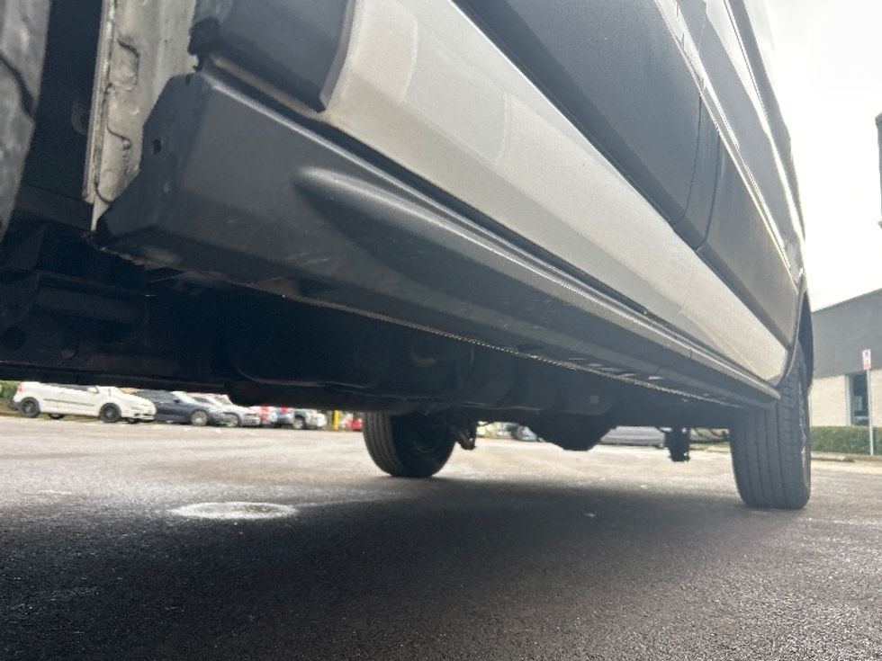 Cargo Van (Panel Van)-Light and Medium Duty Trucks-Ford-2019-Transit 250-Clackamas-OR-19,491\n\t\tmiles-$ 31,500 - Image 5