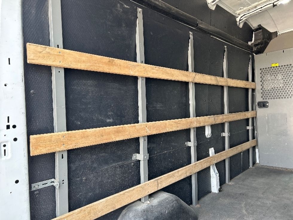 Cargo Van (Panel Van)-Light and Medium Duty Trucks-Ford-2019-Transit 250-Concord-ON-131,799\n\t\tkm-$ 43,250 - Image 10