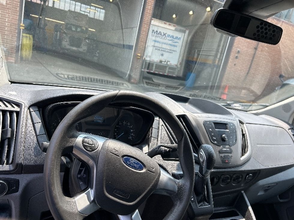 Cargo Van (Panel Van)-Light and Medium Duty Trucks-Ford-2019-Transit 250-Concord-ON-131,799\n\t\tkm-$ 43,250 - Image 15