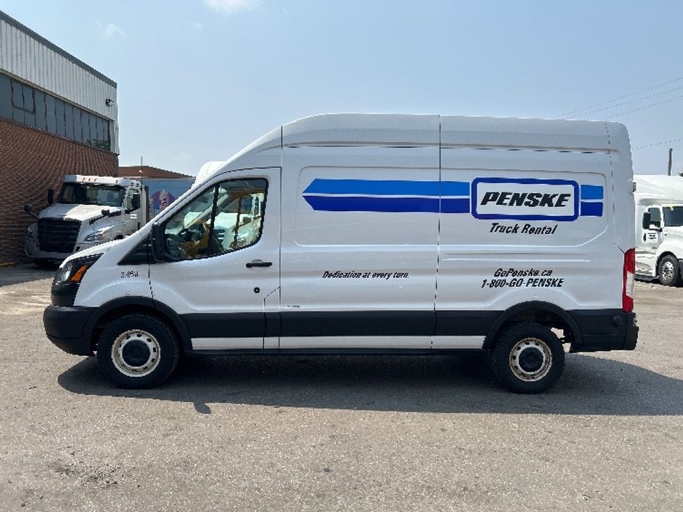 2019 Ford Transit Cargo Van photo 2