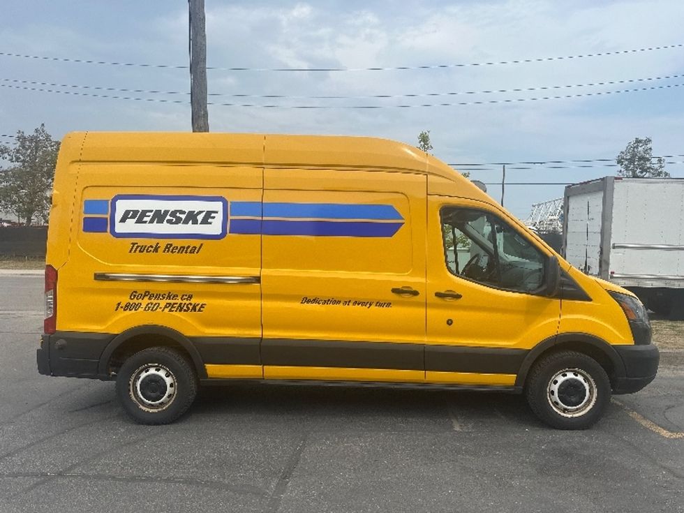 Cargo Van (Panel Van)-Light and Medium Duty Trucks-Ford-2019-Transit 250-Concord-ON-162,048\n\t\tkm-$ 37,500 - Image 15