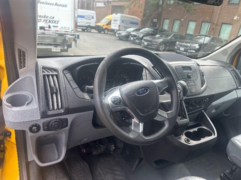 Cargo Van (Panel Van)-Light and Medium Duty Trucks-Ford-2019-Transit 250-Concord-ON-162,048\n\t\tkm-$ 37,500 - Image 18