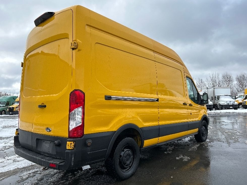 Cargo Van (Panel Van)-Light and Medium Duty Trucks-Ford-2019-Transit 250-Dartmouth-NS-187,766\n\t\tkm-$ 36,500 - Image 13