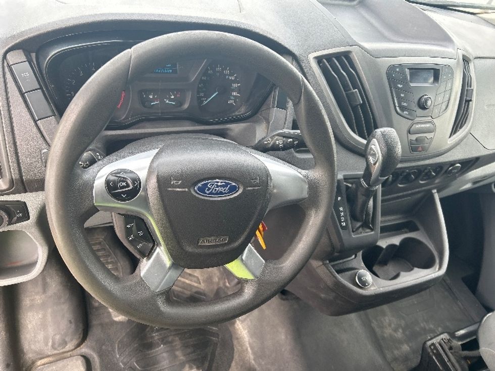 Cargo Van (Panel Van)-Light and Medium Duty Trucks-Ford-2019-Transit 250-Dartmouth-NS-187,766\n\t\tkm-$ 36,500 - Image 17