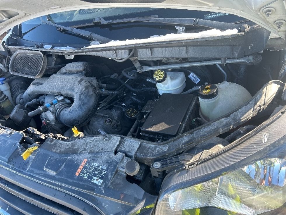 Cargo Van (Panel Van)-Light and Medium Duty Trucks-Ford-2019-Transit 250-Dartmouth-NS-198,413\n\t\tkm-$ 40,250 - Image 24